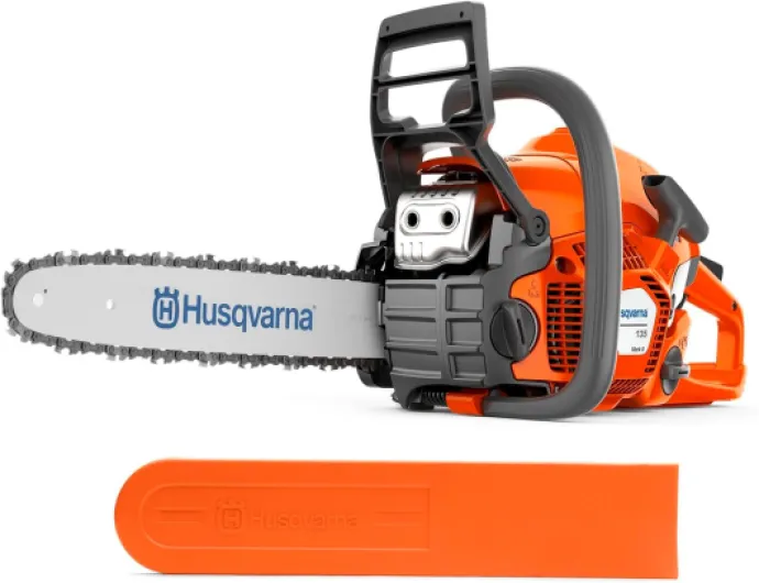 Husqvarna 135 Mark II : Tronçonneuse thermique 38cm³ X-Torq®, guide 35cm, LowVib®, Smart Start®, Air Injection™ - Idéale pour la coupe de bois de chauffage, l’élagage et l’entretien du jardin - Unique