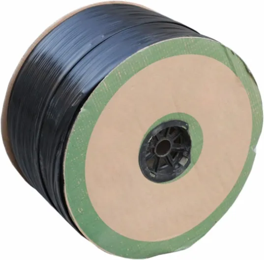 Ruban adhésif plat pour irrigation goutte à goutte intégré - Outil d'économie d'eau pour potagers et fermes de serre (15 cm de distance entre les trous et 15 m) 15cm hole distance 15m