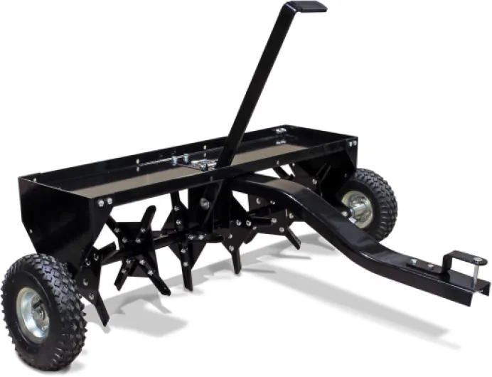 Scarificateur tracté – 1340 x 1000 x 370 mm – Largeur de travail 90 cm – Profondeur de travail 7,6 cm – pour Tracteur-tondeuse autoportée ATV – Démousseur Émousseur Aérateur de gazon