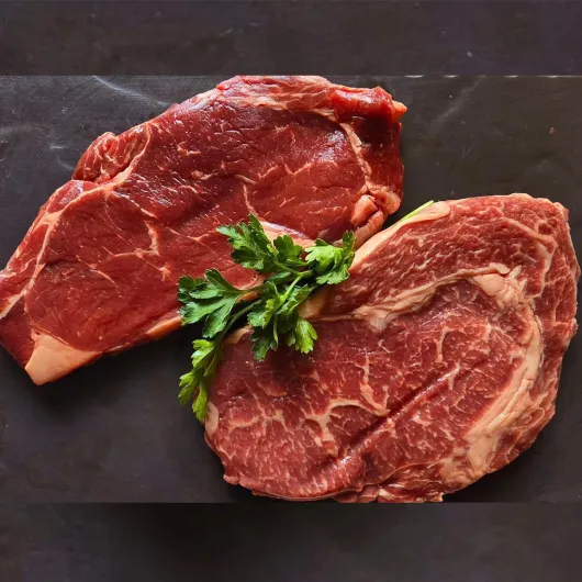 Viandes d'exception I Boeuf Français : 2 steaks, 2 entrecôtes, 2 faux filets, 2 bavettes d'aloyau - 1,280kg - France