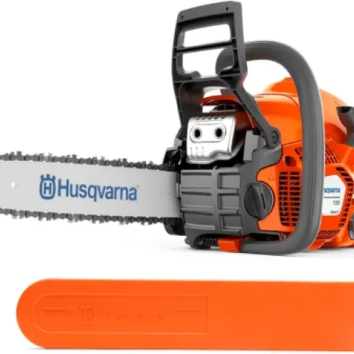 Test Husqvarna 135 Mark II : la tronçonneuse thermique simple et efficace pour le bois de chauffage