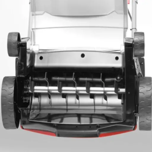 Test AL-KO Combi Care 38 P Comfort : le scarificateur thermique qui fait le job sans être une machine pro