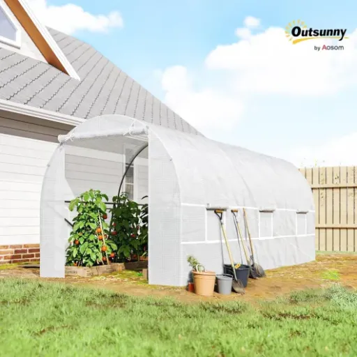 Test Outsunny Serre Tunnel 9 m² : la serre pas chère qui fait le job si tu la sécurises bien