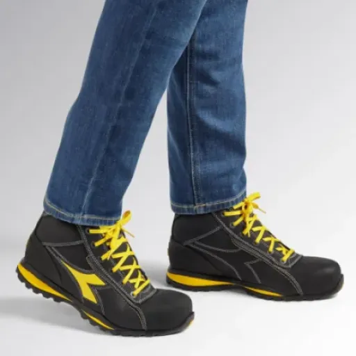 Test UTILITY DIADORA Glove Mid S3 HRO SRA : des chaussures de sécurité confortables mais pas magiques